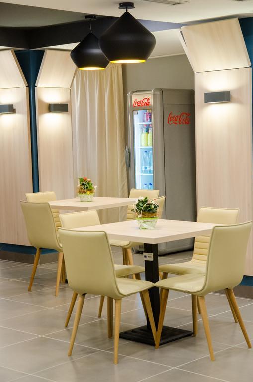 Panorama Business Inn Κλουζ-Ναπόκα Εξωτερικό φωτογραφία